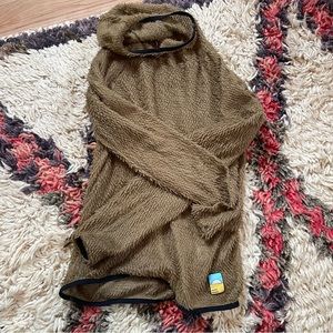 Senchi Designs Wren Hoodie - size unisex small